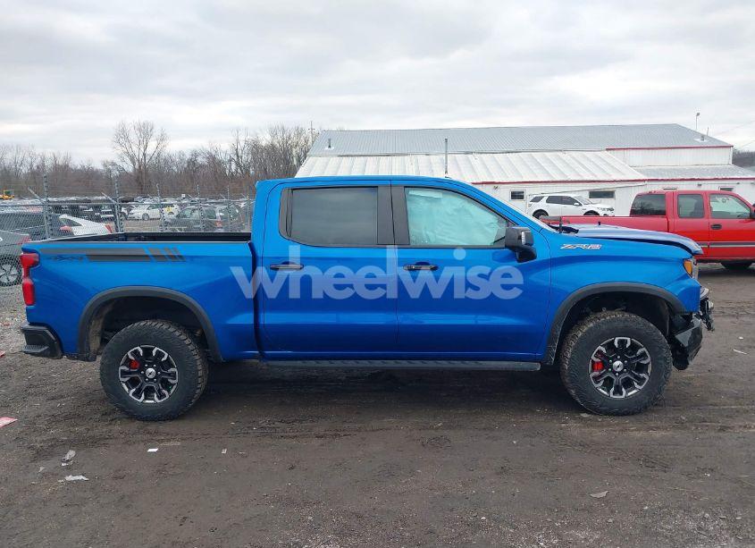 Photo 13 of 2022 Chevrolet Silverado 1500 4WD SHORT BED ZR2 (VIN 3GCUDHEL4NG587989)