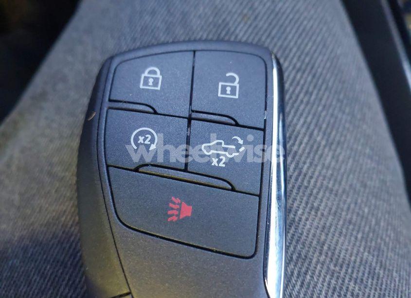 Photo 11 of 2024 Chevrolet Silverado 1500 4WD SHORT BED ZR2 (VIN 3GCUDHEL4RG348254)