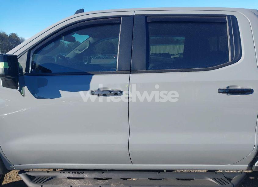 Photo 14 of 2024 Chevrolet Silverado 1500 4WD SHORT BED ZR2 (VIN 3GCUDHEL4RG348254)