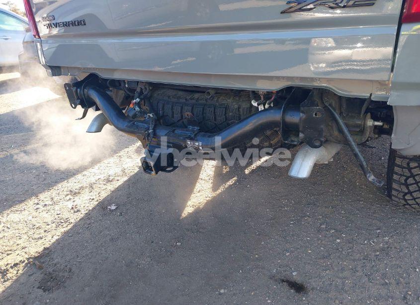 Photo 18 of 2024 Chevrolet Silverado 1500 4WD SHORT BED ZR2 (VIN 3GCUDHEL4RG348254)