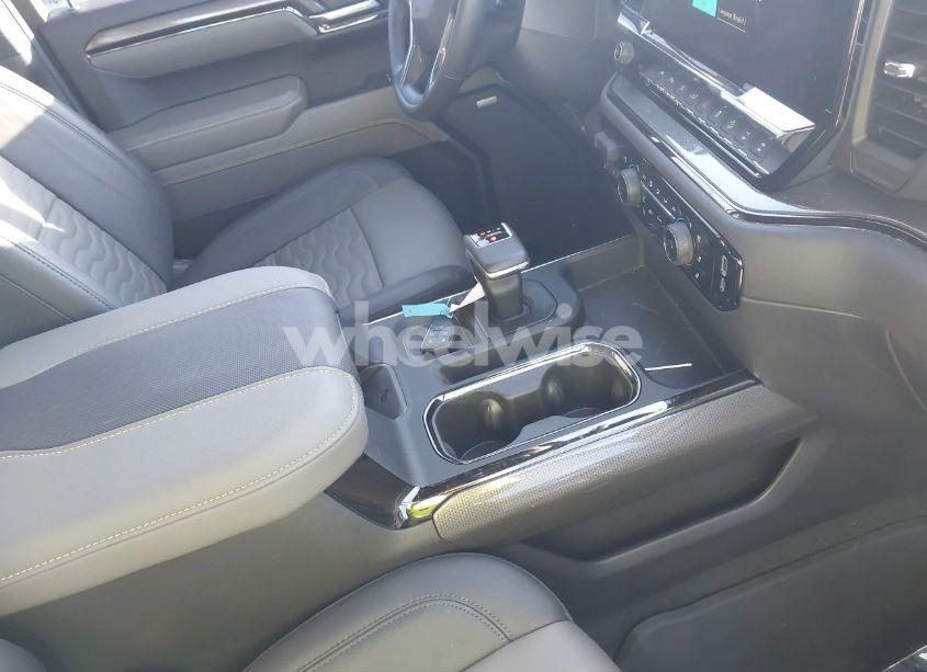 Photo 5 of 2024 Chevrolet Silverado 1500 4WD SHORT BED ZR2 (VIN 3GCUDHEL4RG348254)