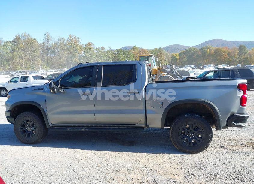 Photo 15 of 2023 Chevrolet Silverado 1500 4WD SHORT BED ZR2 (VIN 3GCUDHEL7PG211659)