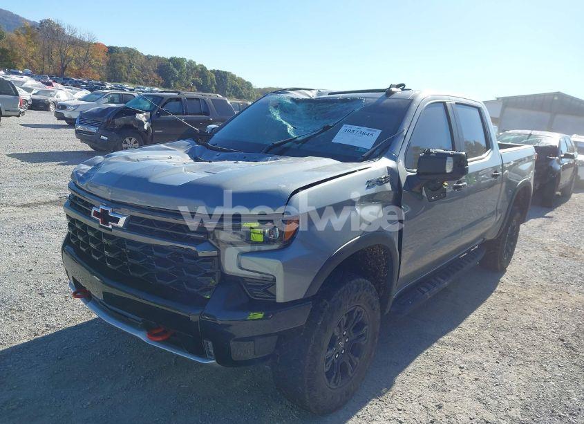 Photo 6 of 2023 Chevrolet Silverado 1500 4WD SHORT BED ZR2 (VIN 3GCUDHEL7PG211659)