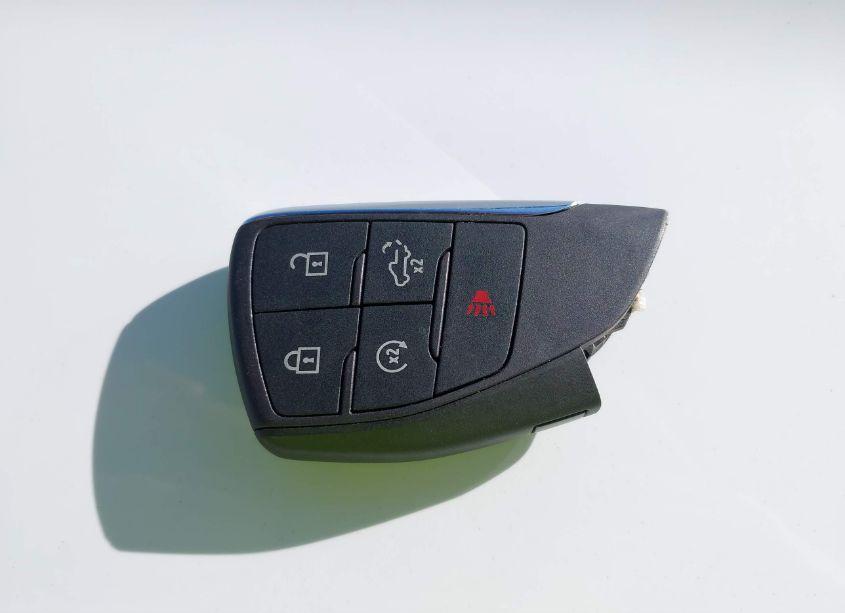 Photo 11 of 2024 Chevrolet Silverado 1500 4WD SHORT BED ZR2 (VIN 3GCUDHEL7RG278510)