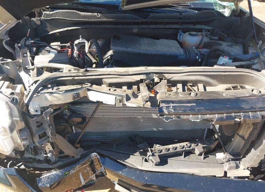 Photo 10 of 2022 Chevrolet Silverado 1500 4WD SHORT BED ZR2 (VIN 3GCUDHELXNG592629)