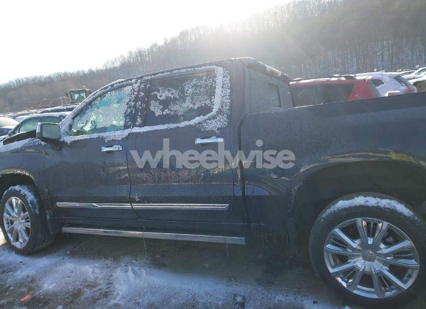 Photo 15 of 2024 Chevrolet Silverado 1500 (VIN 3GCUDJE85RG362036)