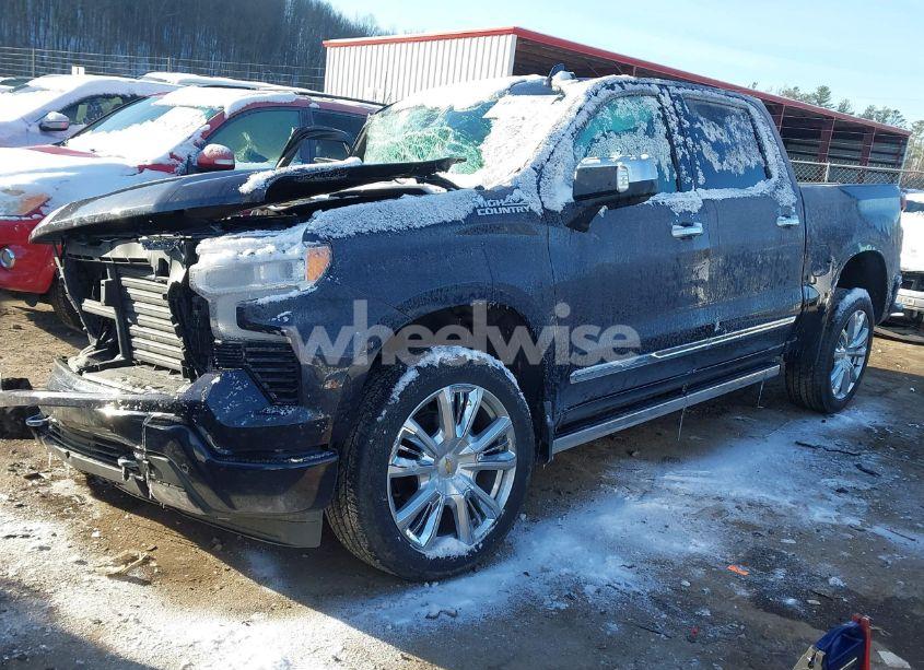 Photo 2 of 2024 Chevrolet Silverado 1500 (VIN 3GCUDJE85RG362036)