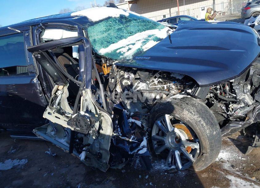 Photo 20 of 2024 Chevrolet Silverado 1500 (VIN 3GCUDJE85RG362036)