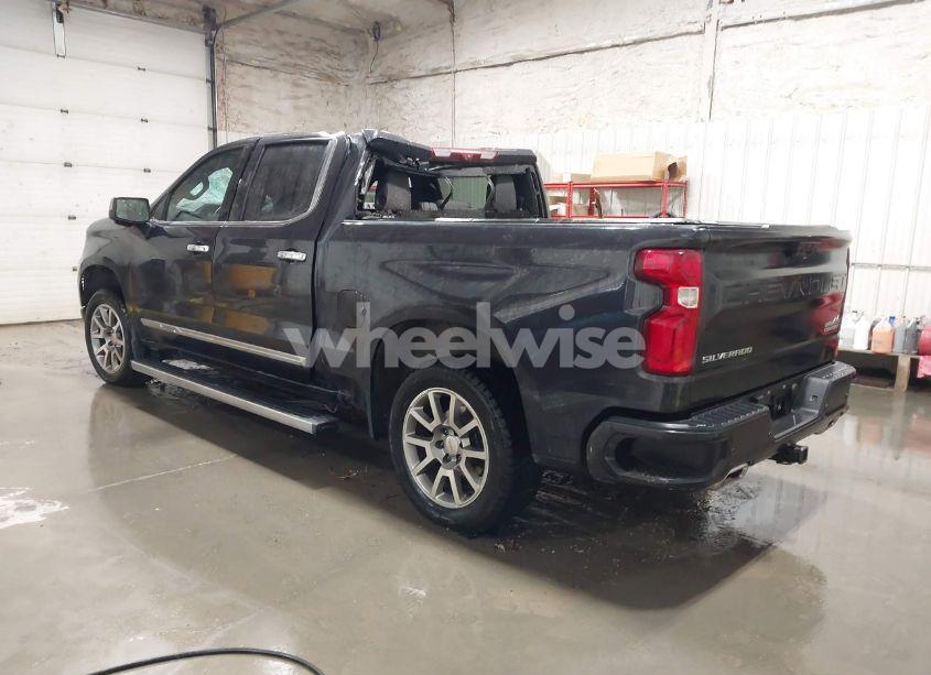 Photo 3 of 2023 Chevrolet Silverado 1500 4WD SHORT BED HIGH COUNTRY (VIN 3GCUDJE89PG123831)