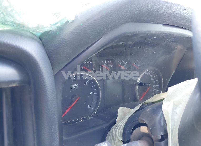 Photo 15 of 2018 Chevrolet Silverado 1500 WT (VIN 3GCUKNEC0JG152577)