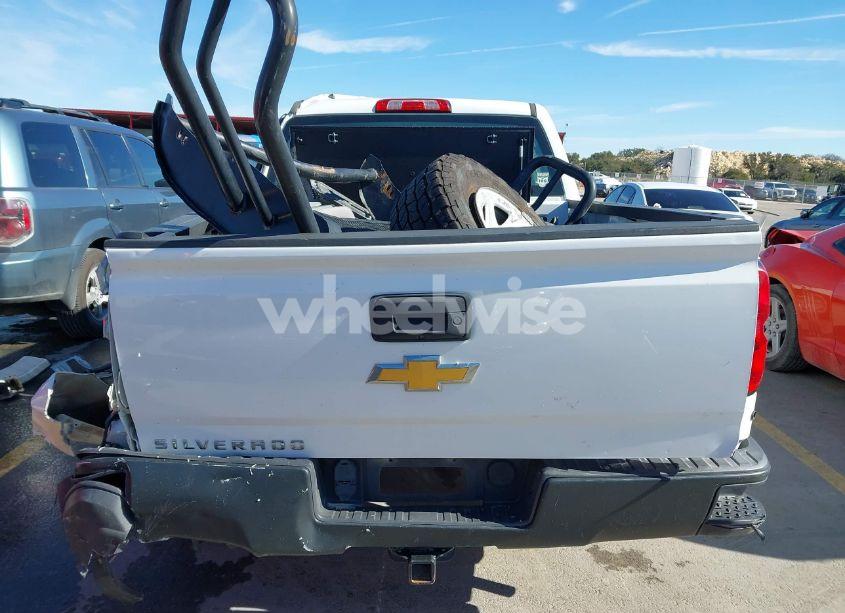 Photo 16 of 2018 Chevrolet Silverado 1500 WT (VIN 3GCUKNEC0JG152577)