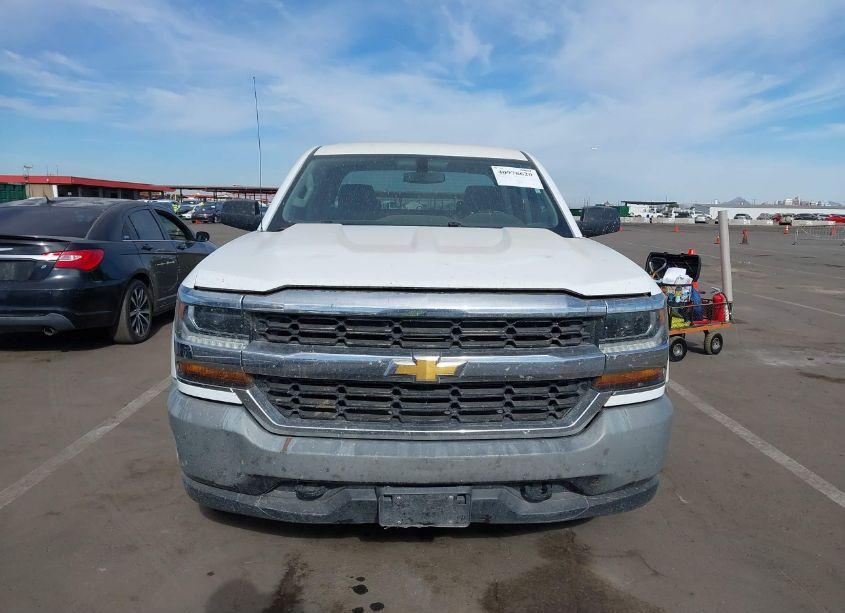 Photo 12 of 2017 Chevrolet Silverado 1500 WT (VIN 3GCUKNEC1HG478432)
