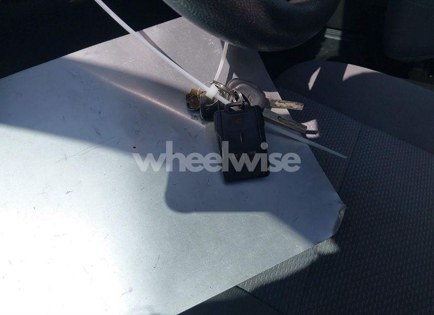 Photo 11 of 2018 Chevrolet Silverado 1500 WT (VIN 3GCUKNEC6JG463656)