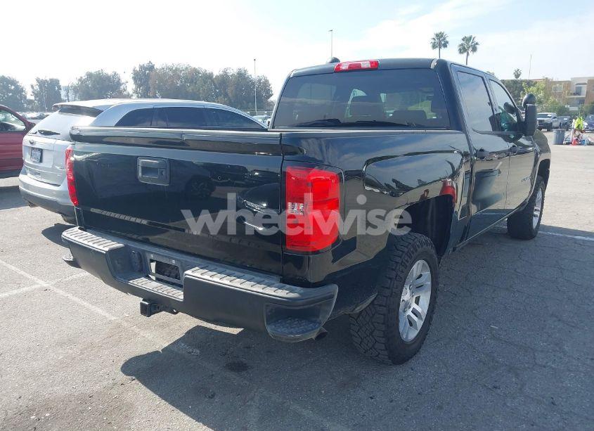 Photo 4 of 2018 Chevrolet Silverado 1500 WT (VIN 3GCUKNEC6JG463656)