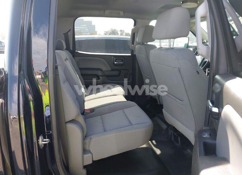 Photo 8 of 2018 Chevrolet Silverado 1500 WT (VIN 3GCUKNEC6JG463656)