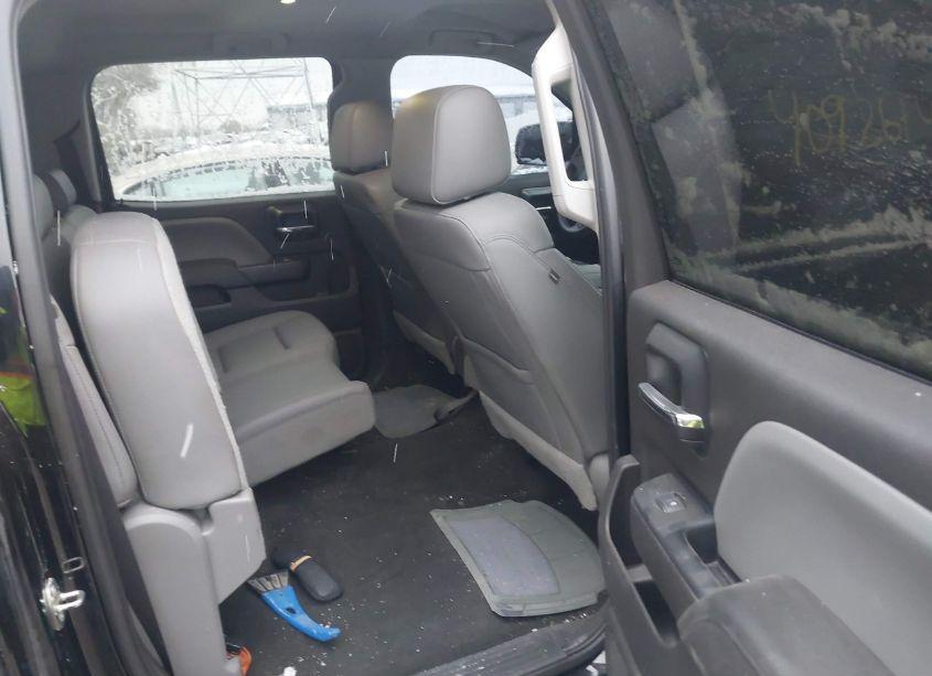 Photo 8 of 2018 Chevrolet Silverado 1500 WT (VIN 3GCUKNEC7JG313314)