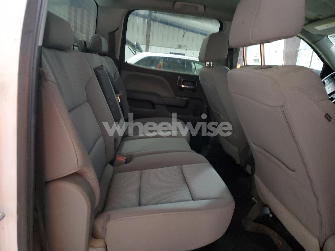 Photo 10 of 2018 CHEVROLET SILVERADO K1500 (VIN 3GCUKNEC7JG591730)