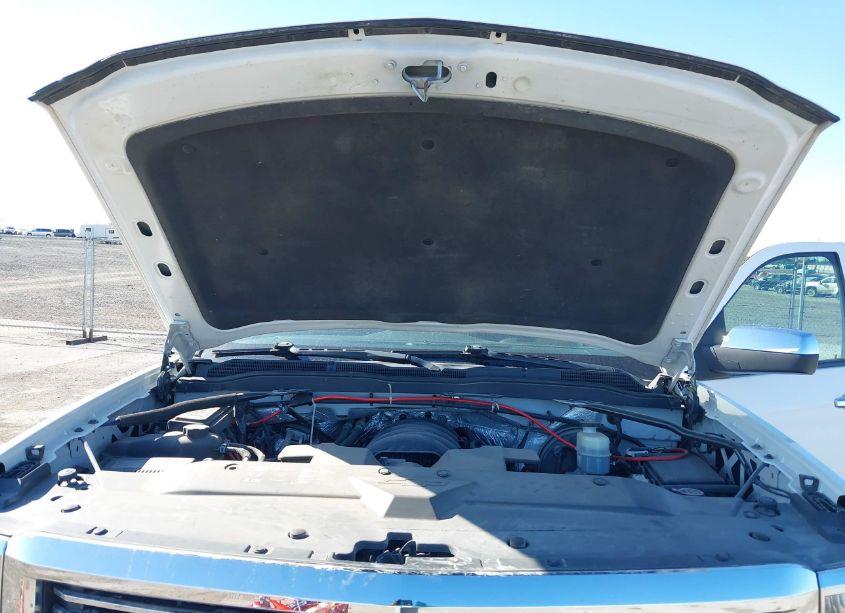 Photo 10 of 2015 Chevrolet Silverado 1500 WT (VIN 3GCUKPECXFG254214)