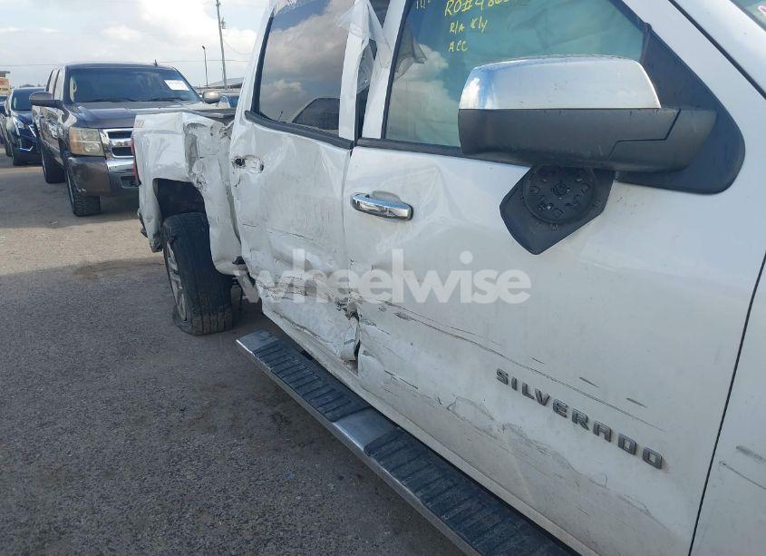 Photo 6 of 2014 Chevrolet Silverado 1500 LT (VIN 3GCUKREC0EG100511)