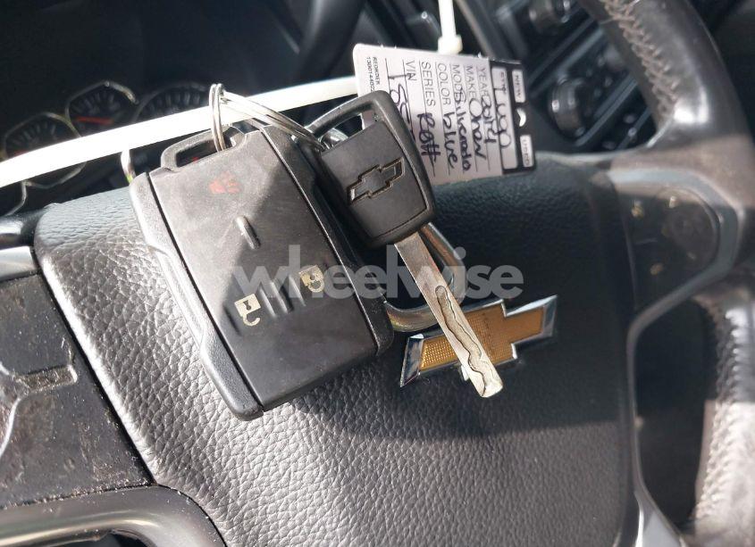 Photo 11 of 2014 Chevrolet Silverado 1500 1LT (VIN 3GCUKREC0EG103683)