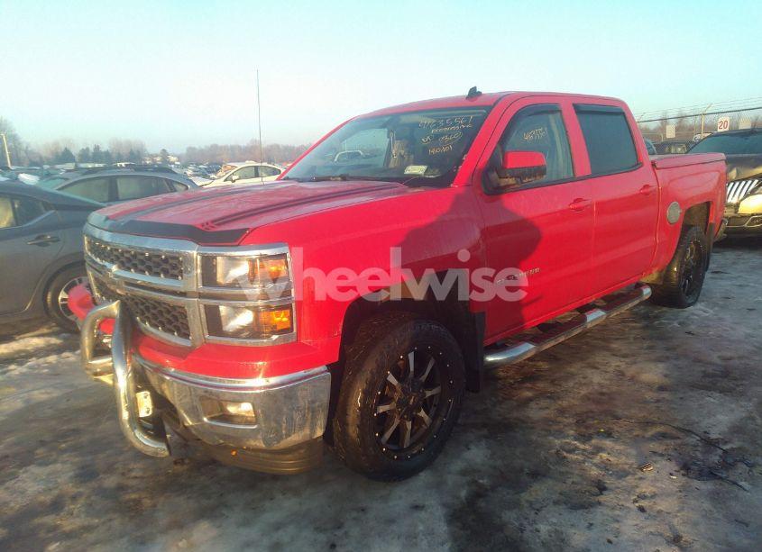 Photo 2 of 2014 Chevrolet Silverado 1500 1LT (VIN 3GCUKREC0EG106440)