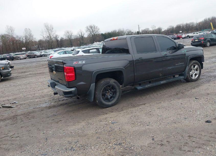 Photo 4 of 2014 Chevrolet Silverado 1500 2LT (VIN 3GCUKREC0EG164712)
