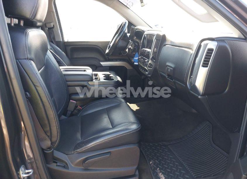 Photo 5 of 2014 Chevrolet Silverado 1500 1LT (VIN 3GCUKREC0EG236945)