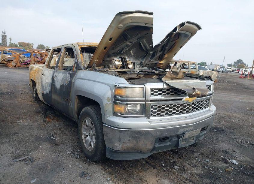 2014 Chevrolet Silverado 1500 1LT (VIN 3GCUKREC0EG254877) main photo
