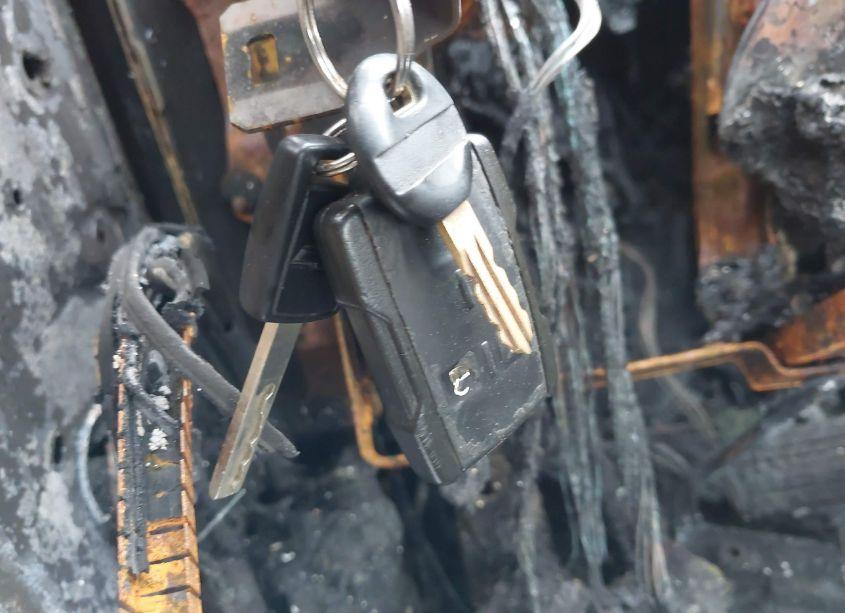 Photo 11 of 2014 Chevrolet Silverado 1500 1LT (VIN 3GCUKREC0EG254877)