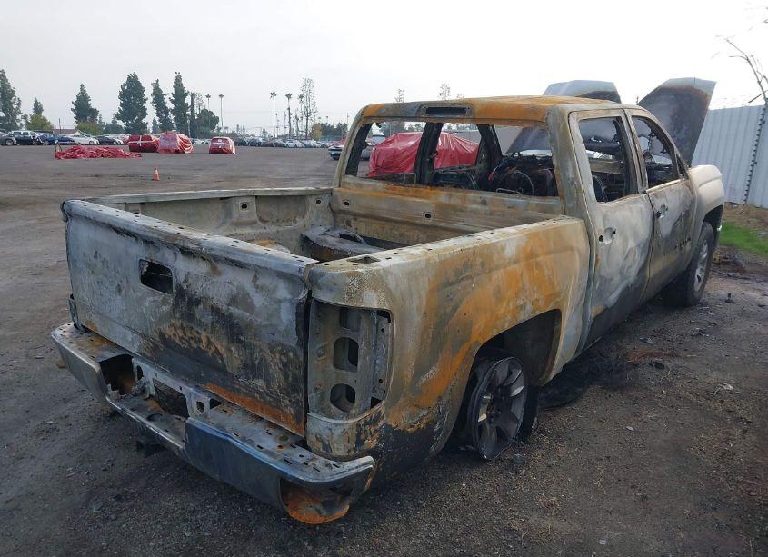 Photo 4 of 2014 Chevrolet Silverado 1500 1LT (VIN 3GCUKREC0EG254877)