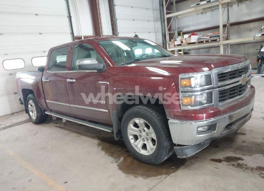 2014 Chevrolet Silverado 1500 LT (VIN 3GCUKREC0EG370483) main photo