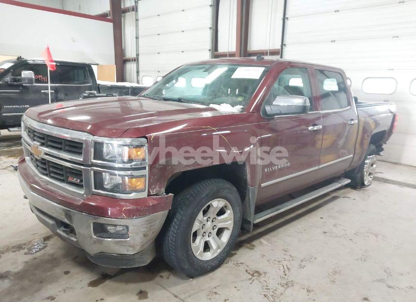 Photo 2 of 2014 Chevrolet Silverado 1500 LT (VIN 3GCUKREC0EG370483)