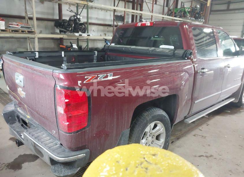 Photo 4 of 2014 Chevrolet Silverado 1500 LT (VIN 3GCUKREC0EG370483)