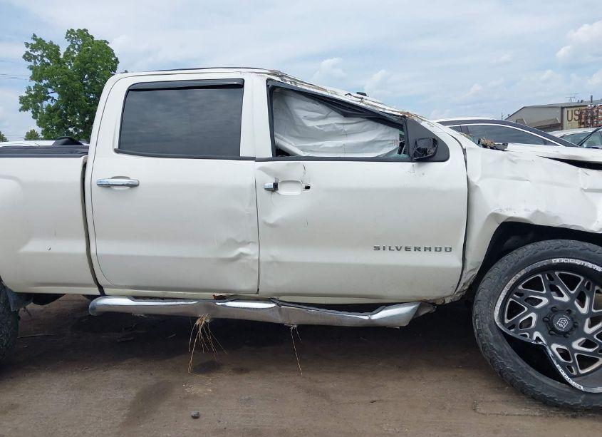 Photo 13 of 2014 Chevrolet Silverado 1500 1LT (VIN 3GCUKREC0EG401182)