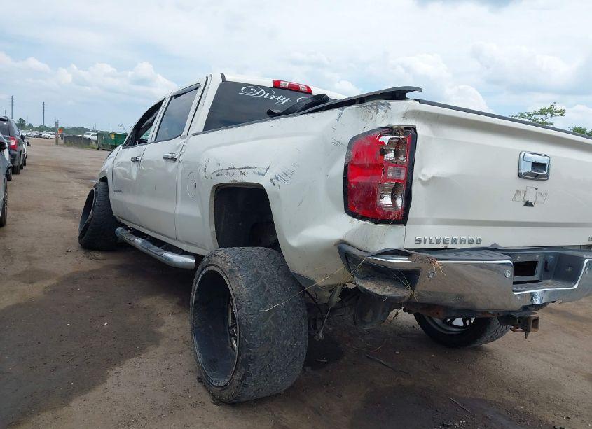 Photo 3 of 2014 Chevrolet Silverado 1500 1LT (VIN 3GCUKREC0EG401182)