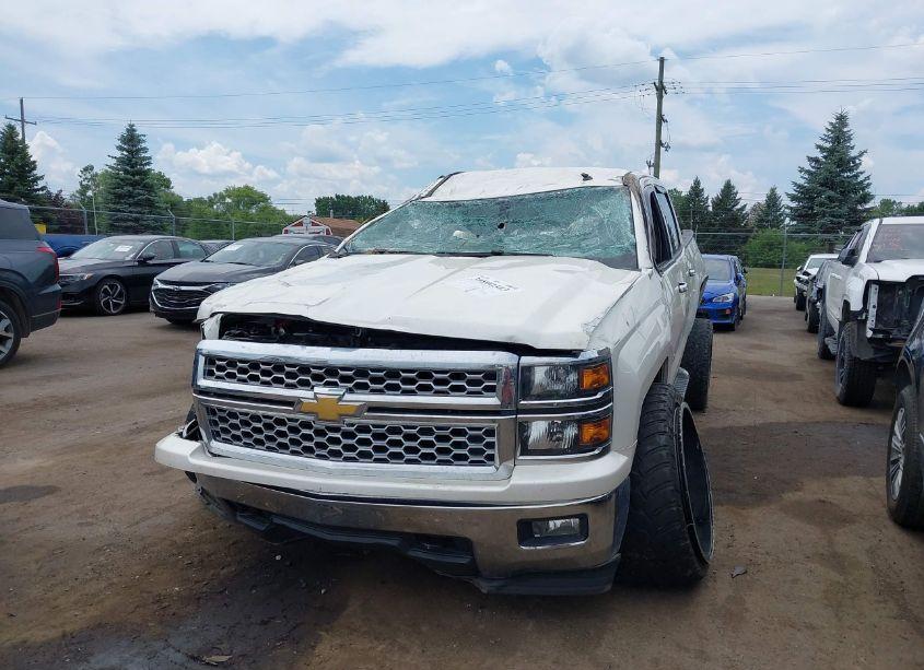 Photo 6 of 2014 Chevrolet Silverado 1500 1LT (VIN 3GCUKREC0EG401182)