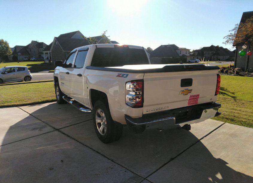 Photo 3 of 2014 Chevrolet Silverado K1500 LT (VIN 3GCUKREC0EG432268)