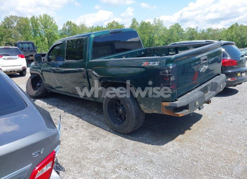 Photo 3 of 2014 Chevrolet Silverado 1500 2LT (VIN 3GCUKREC0EG466033)