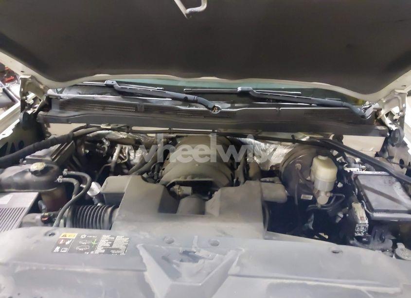 Photo 10 of 2014 Chevrolet Silverado 1500 1LT (VIN 3GCUKREC0EG560641)