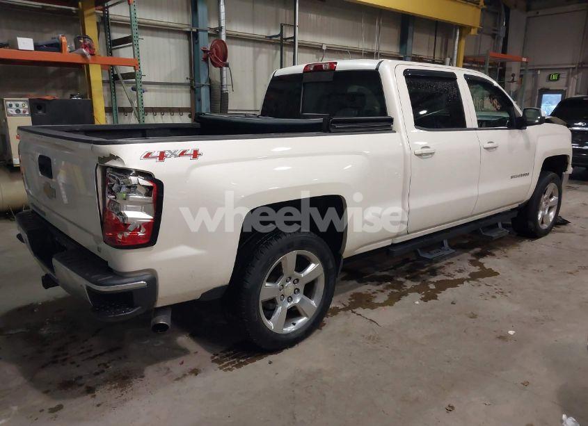 Photo 4 of 2014 Chevrolet Silverado 1500 1LT (VIN 3GCUKREC0EG560641)