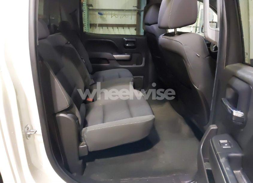 Photo 8 of 2014 Chevrolet Silverado 1500 1LT (VIN 3GCUKREC0EG560641)