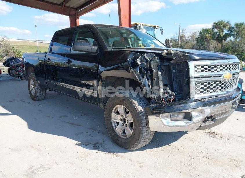 2015 Chevrolet Silverado 1500 1LT (VIN 3GCUKREC0FG116998) main photo