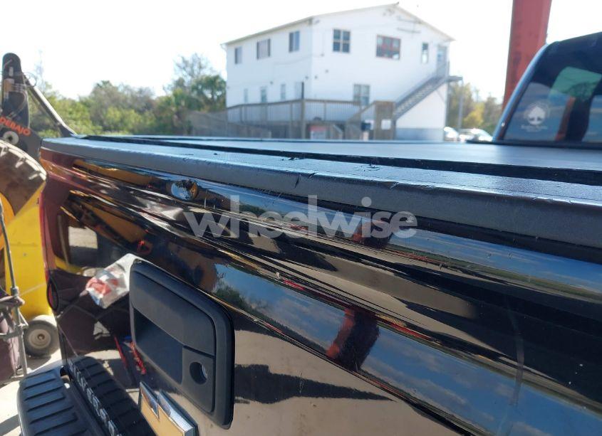 Photo 18 of 2015 Chevrolet Silverado 1500 1LT (VIN 3GCUKREC0FG116998)