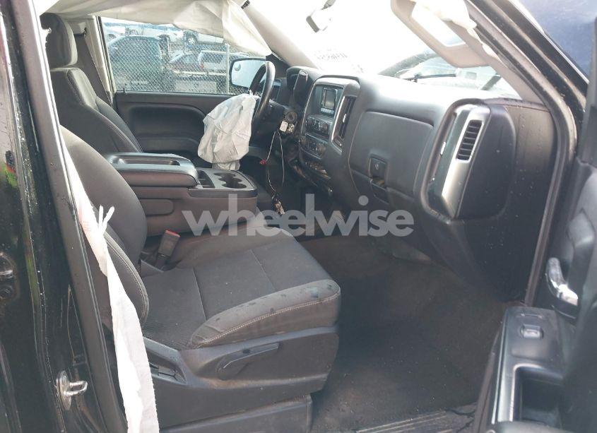 Photo 5 of 2015 Chevrolet Silverado 1500 1LT (VIN 3GCUKREC0FG128651)