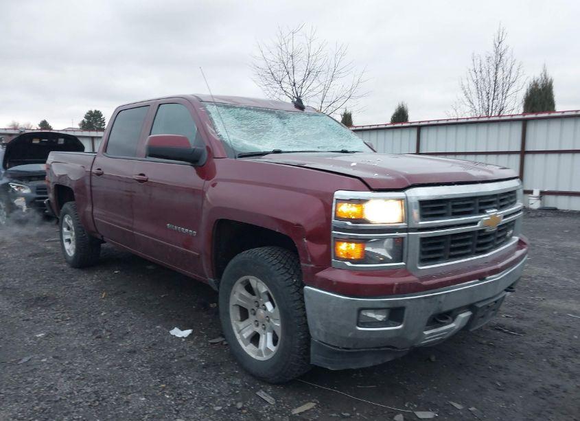 2015 Chevrolet Silverado 1500 2LT (VIN 3GCUKREC0FG131713) main photo