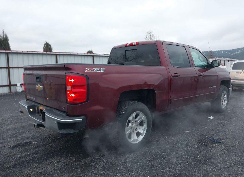 Photo 4 of 2015 Chevrolet Silverado 1500 2LT (VIN 3GCUKREC0FG131713)