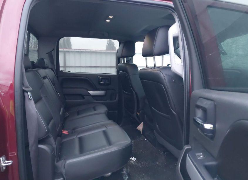 Photo 8 of 2015 Chevrolet Silverado 1500 2LT (VIN 3GCUKREC0FG131713)