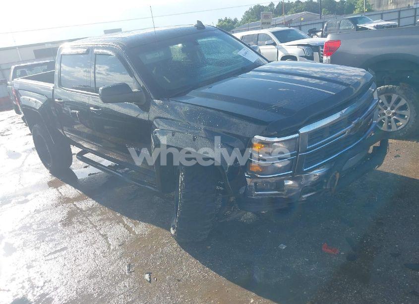 2015 Chevrolet Silverado 1500 2LT (VIN 3GCUKREC0FG137544) main photo