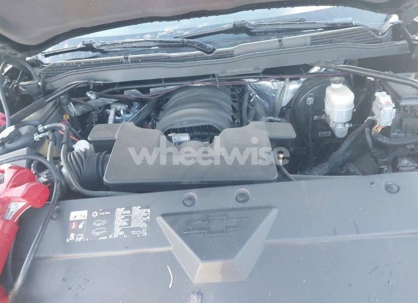 Photo 10 of 2015 Chevrolet Silverado 1500 2LT (VIN 3GCUKREC0FG137544)