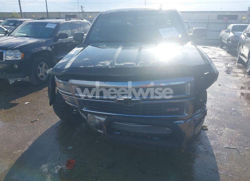 Photo 13 of 2015 Chevrolet Silverado 1500 2LT (VIN 3GCUKREC0FG137544)